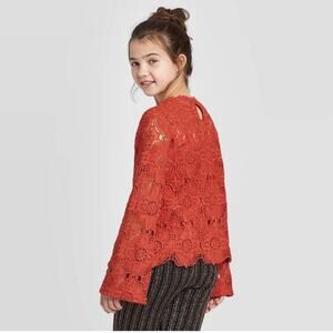 Art Class SZ M 7/8 Crochet Lace Bell Sleeve Top Clay Red Girls Blouse